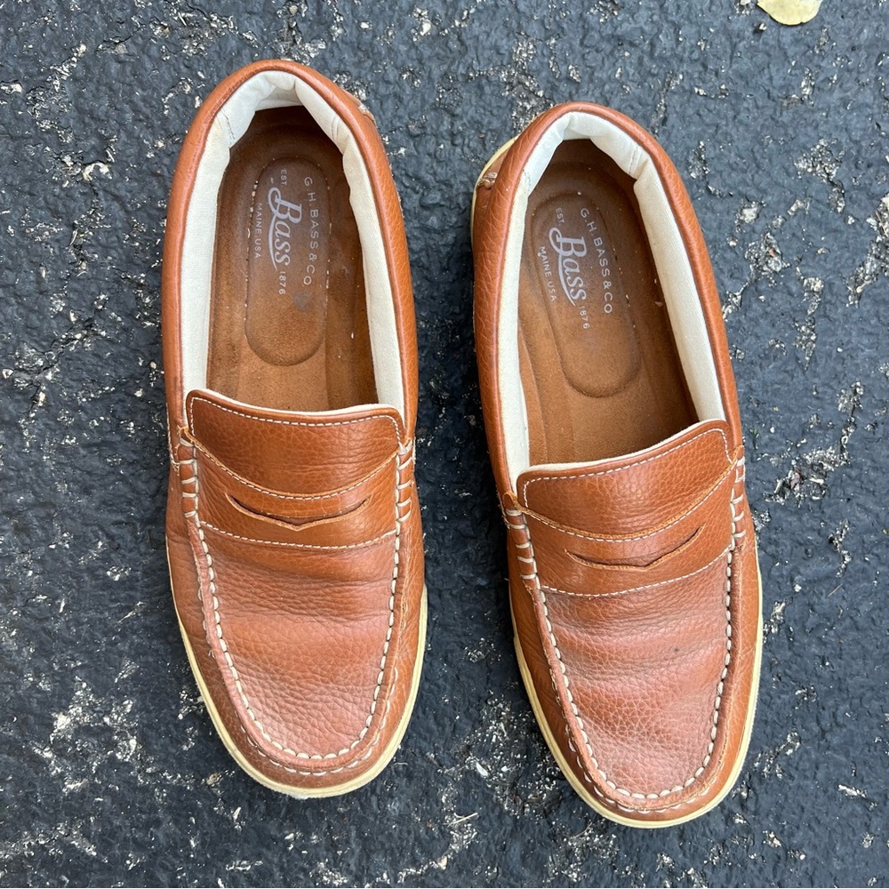 G.H. BASS & CO. Brown REAL Leather Loafers - Mens 8.5 Used